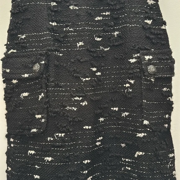 Chanel tweed skirt size 38